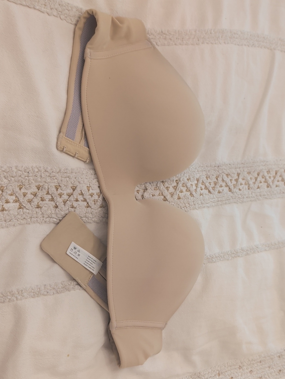 Seamless Nude T-Shirt Bra - Unbranded